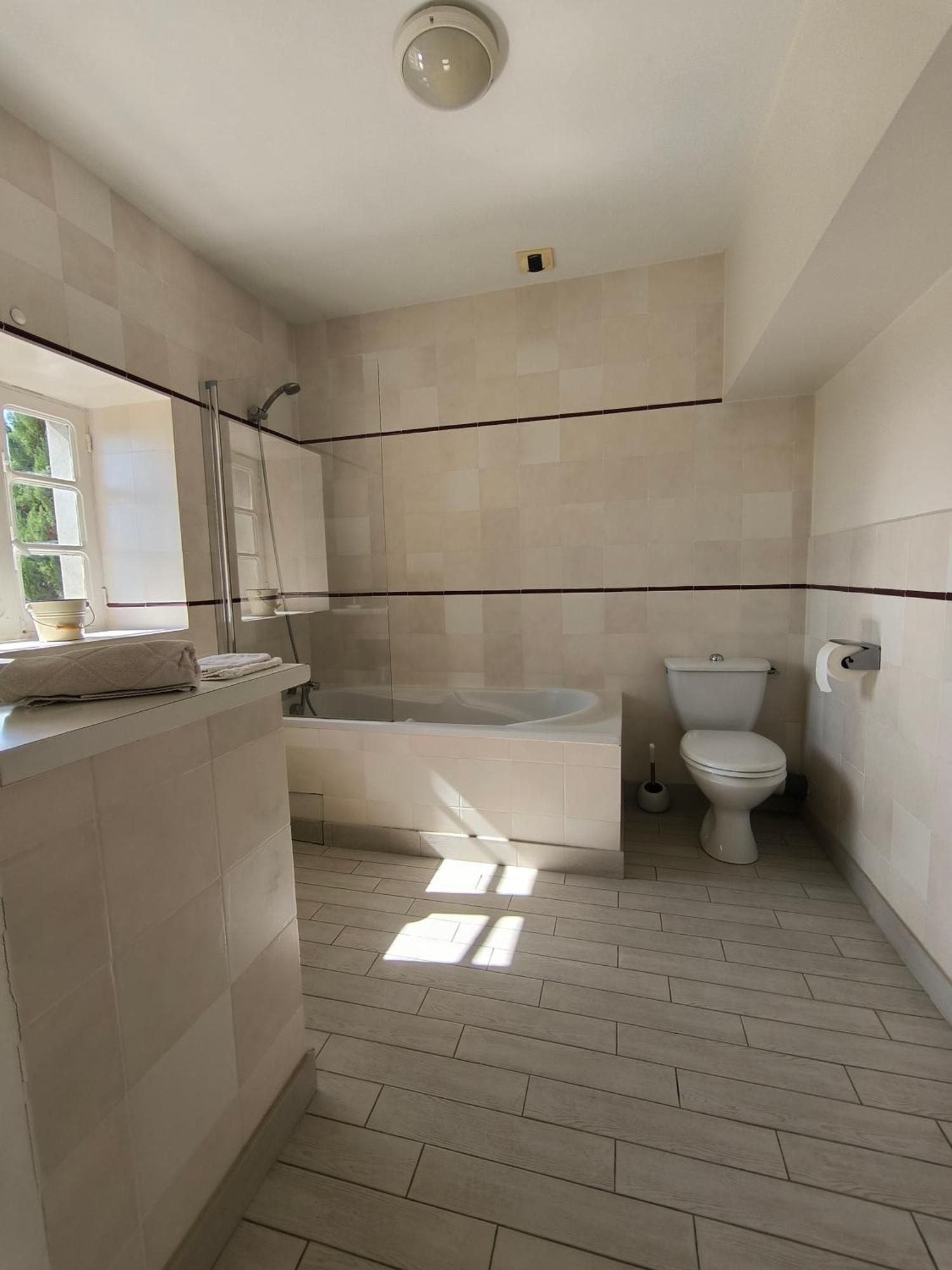 Le Peyret Apartment Serres-Castet Ngoại thất bức ảnh