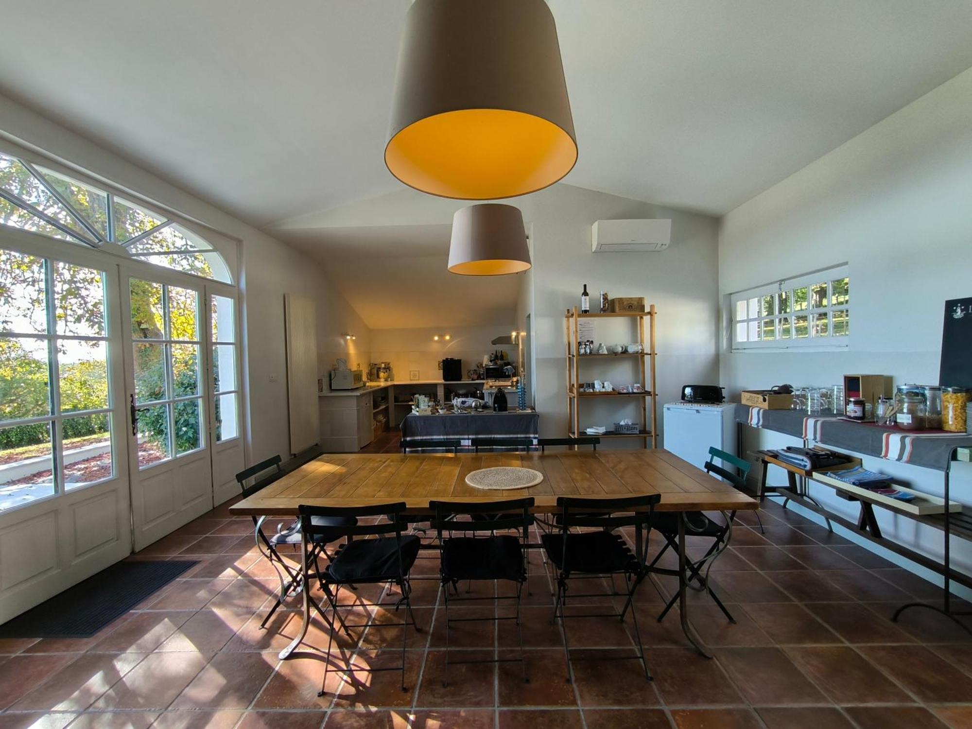 Le Peyret Apartment Serres-Castet Ngoại thất bức ảnh